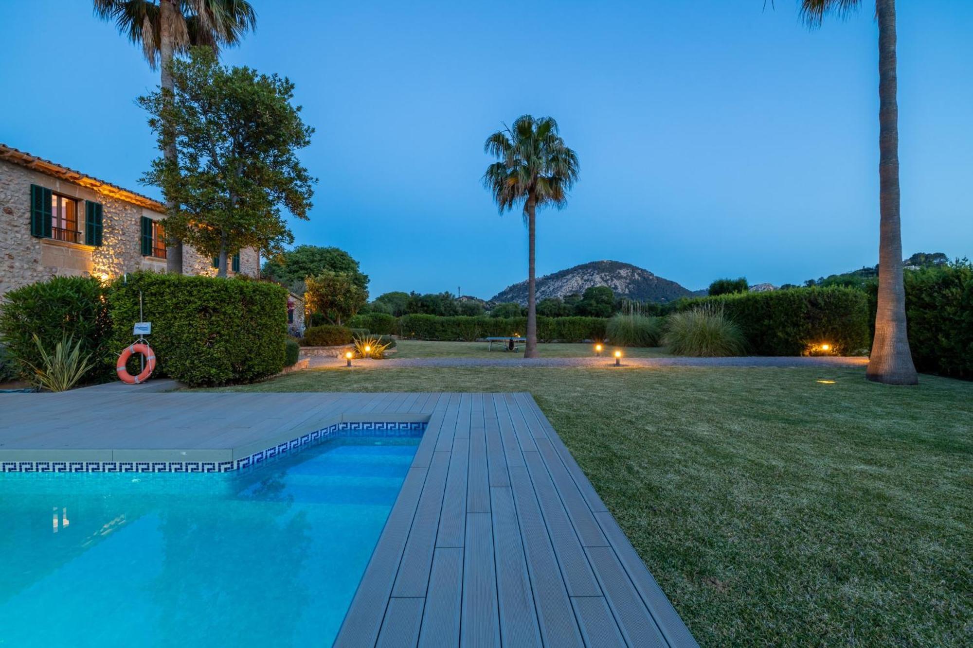Corme Villa